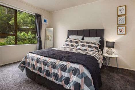 Photo of property in 5 Garboard Lane, Whitby, Porirua, 5024