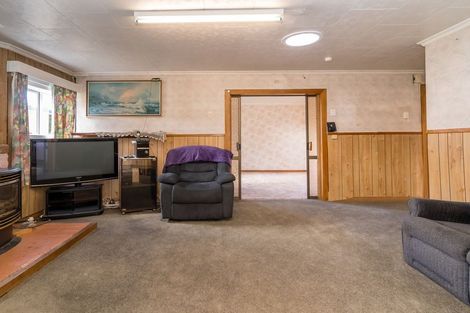 Photo of property in 14 Neill Street, Green Island, Dunedin, 9018