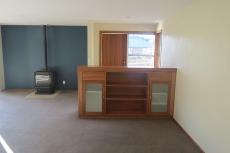 Photo of property in 1 Farrier Court, Cromwell, 9310