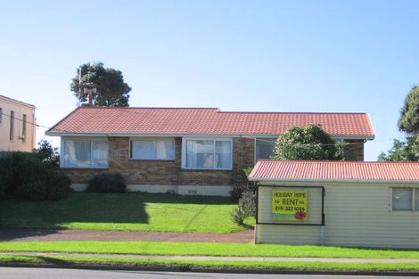 Photo of property in 305 Hibiscus Coast Highway, Orewa, 0931