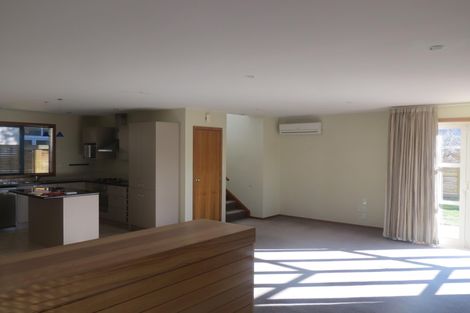 Photo of property in 1 Farrier Court, Cromwell, 9310