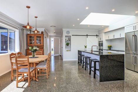 Photo of property in 19 Manapouri Street, Poraiti, Napier, 4112