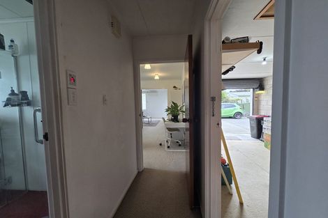 Photo of property in 4/414 Saint Aubyn, Hastings, 4122