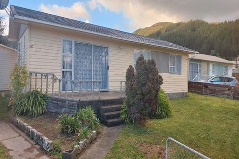 Photo of property in 10 Twickenham Street, Wainuiomata, Lower Hutt, 5014