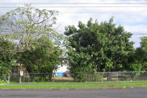 Photo of property in 70 Taikata Road, Te Atatu Peninsula, Auckland, 0610