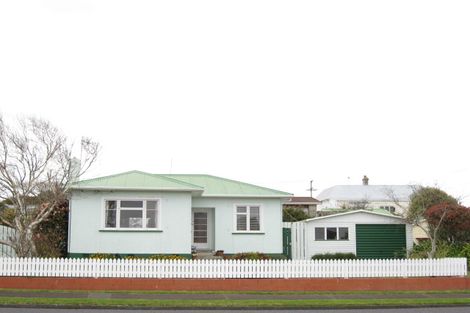Photo of property in 40 Princes Street, Fitzroy, New Plymouth, 4312