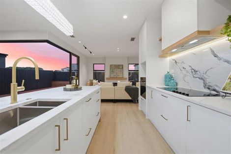 Photo of property in 47 Derbyshire Lane, Karaka, Papakura, 2580