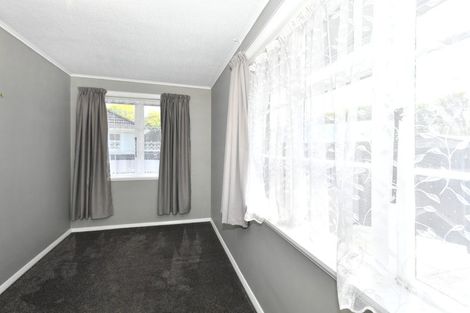 Photo of property in 34 Attlee Crescent, Bryndwr, Christchurch, 8053