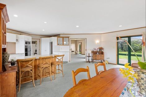Photo of property in 122 Russley Drive, Mount Maunganui, 3116