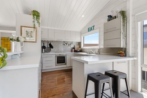 Photo of property in 115b Esplanade Drive, Whangamata, 3620