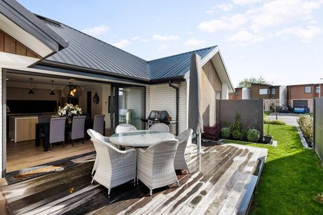 Photo of property in 14 Ruge Court, Cambridge, 3434