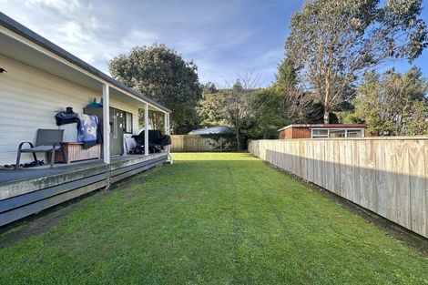Photo of property in 15a Black Beech Street, Birchville, Upper Hutt, 5018