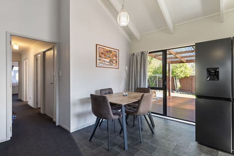 Photo of property in 1 Lydia Place, Kelvin Grove, Palmerston North, 4414