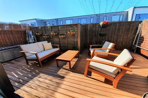 Photo of property in 9 Sacred Kingfisher Road, Hobsonville, Auckland, 0616