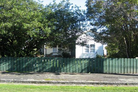 Photo of property in 1a Clifton Avenue, Carterton, 5713