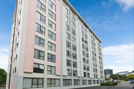 Photo of property in Hobson Court Flats, 66/70u Hobson Street, Thorndon, Wellington, 6011