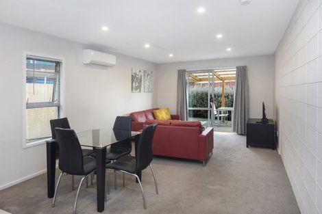 Photo of property in 6a Tonga Place, Riccarton, Christchurch, 8041