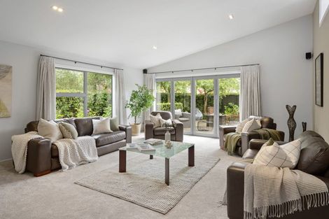 Photo of property in 1 Westall Lane, Avonhead, Christchurch, 8042