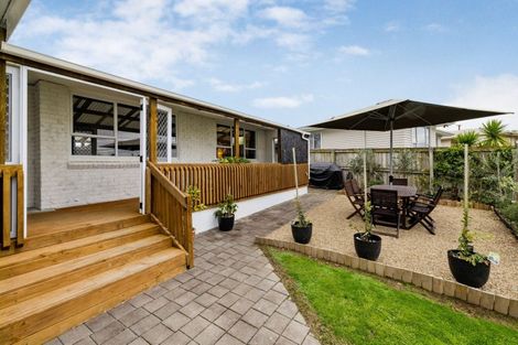 Photo of property in 33 Urlich Avenue, Melville, Hamilton, 3206