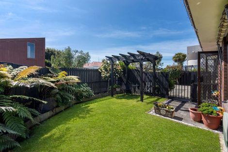 Photo of property in 51 Marshland Road, Shirley, Christchurch, 8061