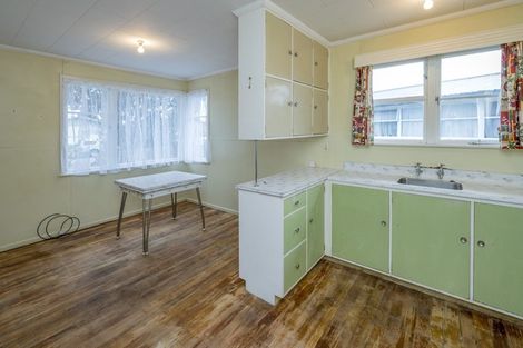 Photo of property in 74 Michael Road, Paraparaumu Beach, Paraparaumu, 5032