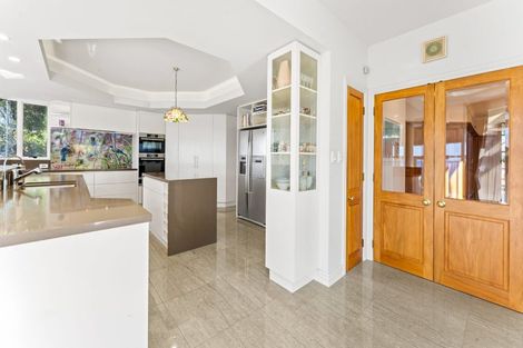 Photo of property in 1/1a Clifton Road, Hauraki, Auckland, 0622