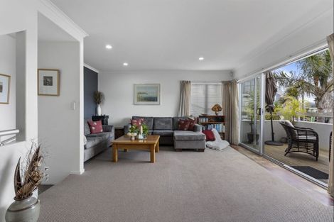 Photo of property in 100u3 Winifred Avenue, Whangamata, 3620