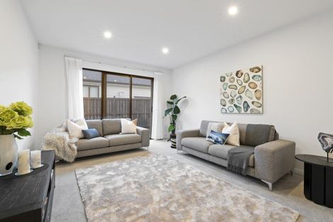 Photo of property in 24 Kahu Close, Orewa, 0931