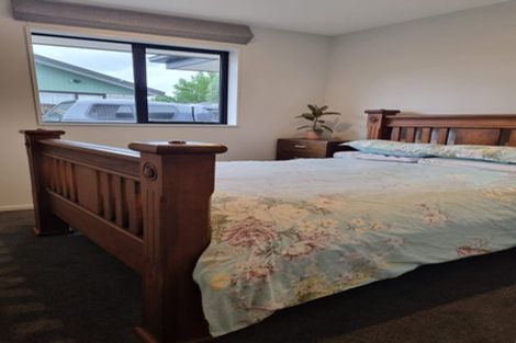 Photo of property in 33 Seadown Crescent, Amberley, 7410