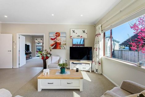 Photo of property in 9 Seafort Lane, Silverdale, 0932