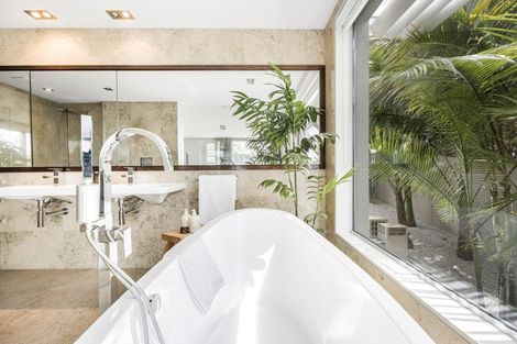 Photo of property in 21 Brighton Terrace, Mairangi Bay, Auckland, 0630