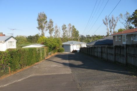 Photo of property in 542a/2 Glenfield Road, Glenfield, Auckland, 0629