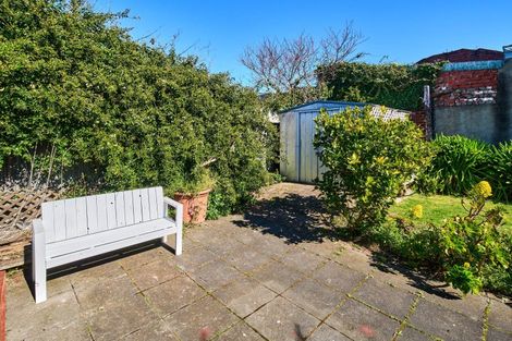 Photo of property in 20 Green Street, Newtown, Wellington, 6021
