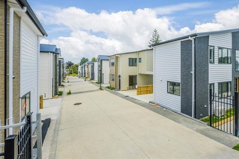 Photo of property in 4 Matukutureia Lane, Manurewa, Auckland, 2102