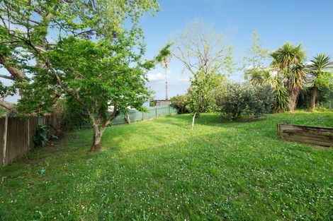 Photo of property in 12 Ranui Avenue, Ranui, Auckland, 0612