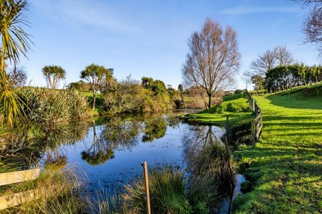 Photo of property in 159 Opunake Road, Stratford, 4391