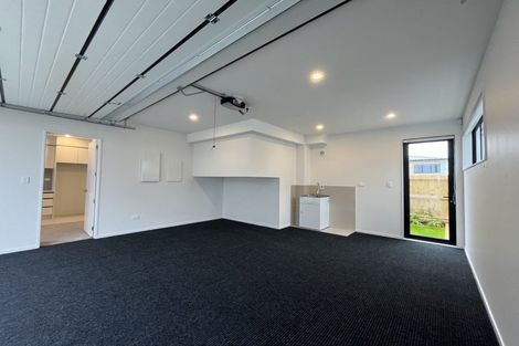 Photo of property in 20 Elegant Lane, Ranui, 0612