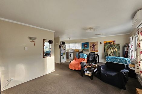 Photo of property in 126u8 Redwood Avenue, Tawa, Wellington, 5028
