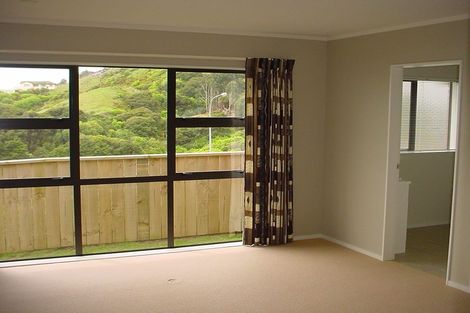 Photo of property in 28 Aspiring Terrace, Aotea, Porirua, 5024