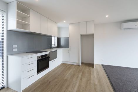 Photo of property in 3/55 Marshland Road, Shirley, Christchurch, 8061