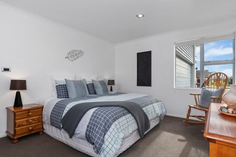 Photo of property in 16 Holyoake Terrace, Omokoroa, 3114