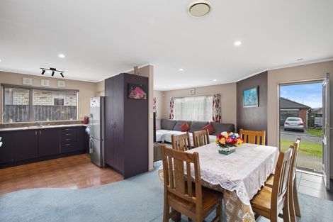 Photo of property in 22 Margarita Rise, Pukekohe, 2120