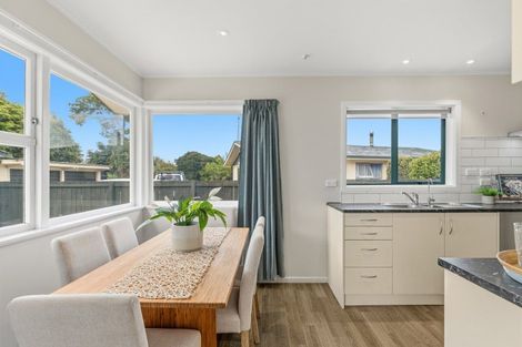 Photo of property in 194 Totara Drive, Pukete, Hamilton, 3200