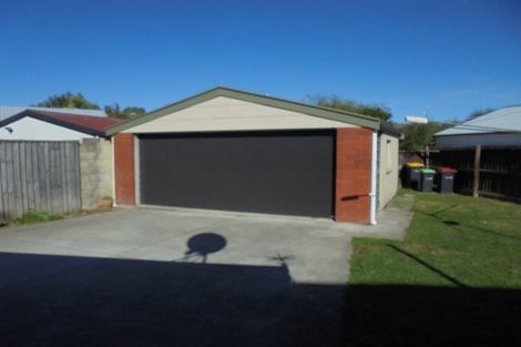 Photo of property in 51 Karnak Crescent, Russley, Christchurch, 8042