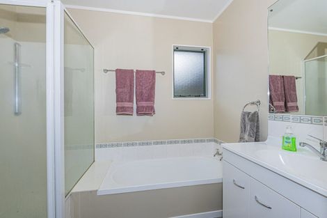 Photo of property in 13 Ridgeway Drive, Te Kamo, Whangarei, 0112