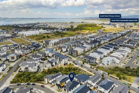 Photo of property in 10 Hato Road, Hobsonville, Auckland, 0616