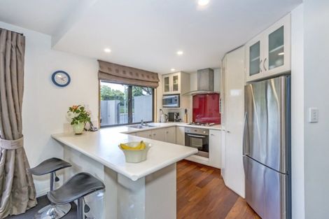 Photo of property in 135 Fendalton Road, Fendalton, Christchurch, 8052