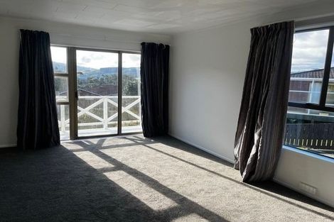 Photo of property in 6a Makatote Grove, Churton Park, Wellington, 6037