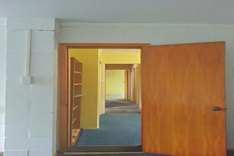 Photo of property in 2/63 High Road, Glenfield, Auckland, 0629