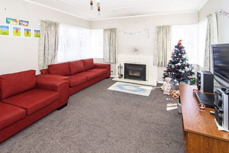 Photo of property in 11 Mcgregor Crescent, Masterton, 5810